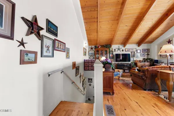 907 Mission Rock RD, Santa Paula, CA 93060