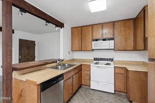 1300 Saratoga AVE #301, Ventura, CA 93003