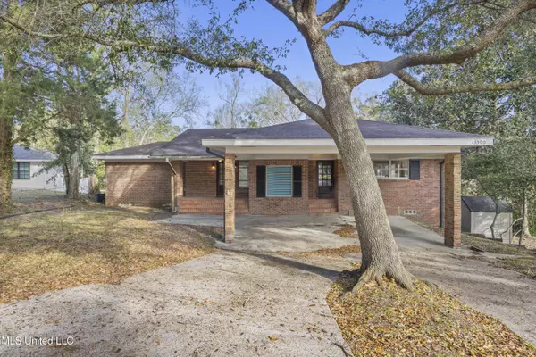 13500 Pine Road, Ocean Springs, MS 39564