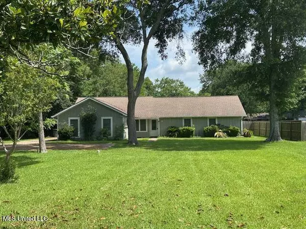 4111 Ingalls Avenue, Pascagoula, MS 39581