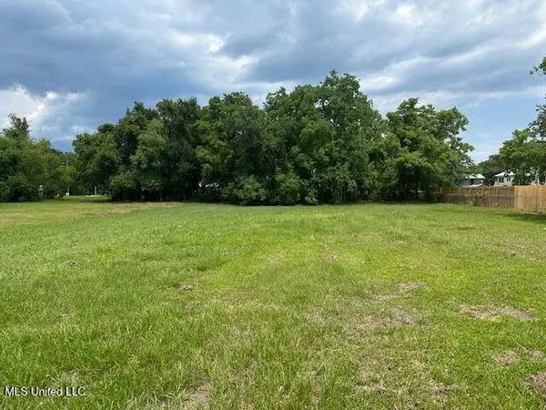 10068 Byrd Avenue, D'iberville, MS 39540