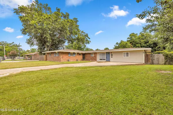 1419 Georgia Place, Gulfport, MS 39507