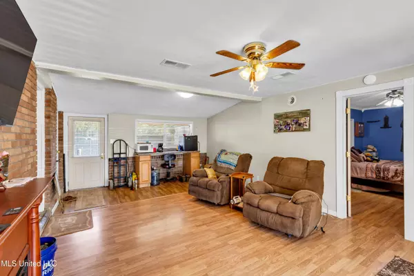 1419 Georgia Place, Gulfport, MS 39507