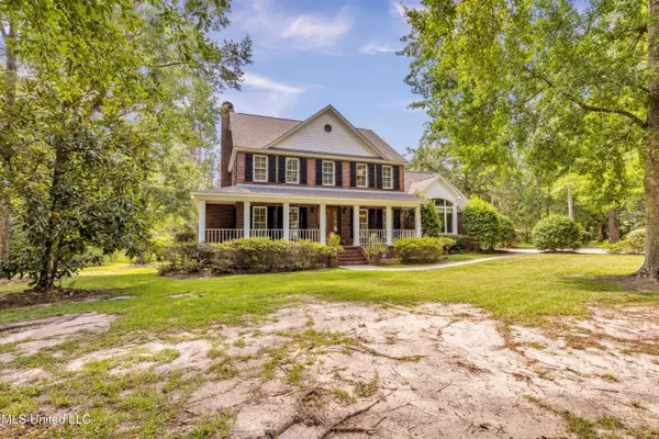 6022 Monticilla Circle, Ocean Springs, MS 39564