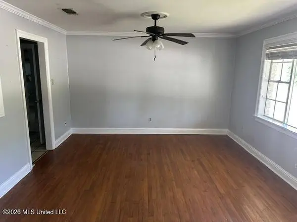2117 Sandalwood Place, Gautier, MS 39553
