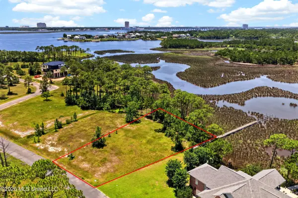 40 Ascot Drive, Biloxi, MS 39532