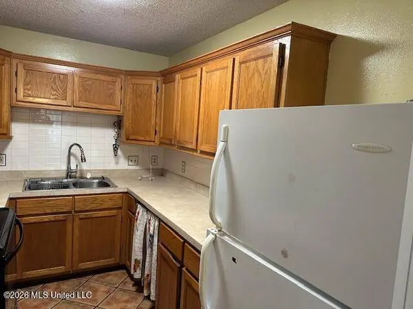 4424 Biglin Bayou Drive, D'iberville, MS 39540