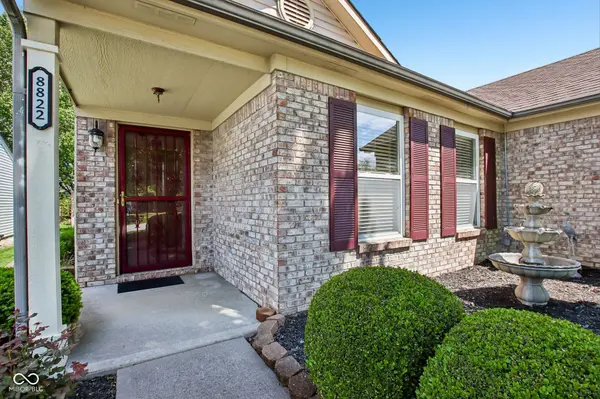 8822 Limberlost CT, Camby, IN 46113