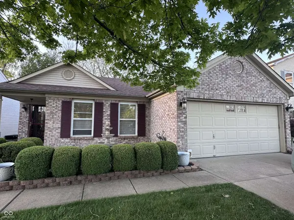 8822 Limberlost CT, Camby, IN 46113