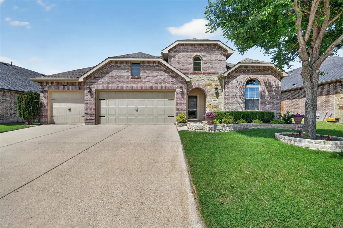 9441 Side Saddle Trl, Fort Worth, TX 76131-3135