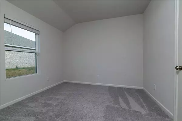 953 Ben Drive, Springtown, TX 76082