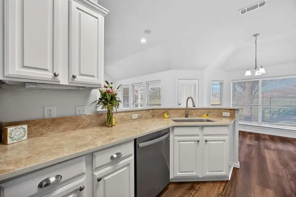 105 Canterbury Drive, Saginaw, TX 76179