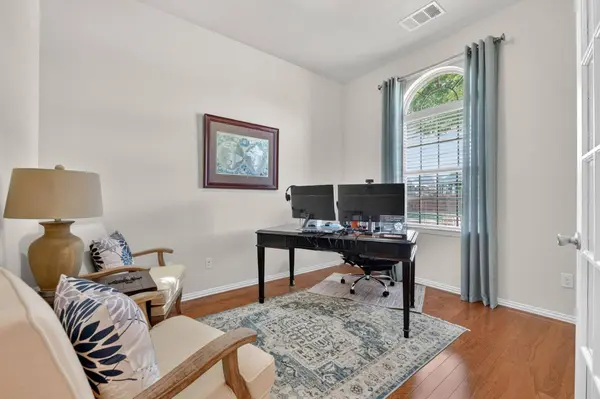 9441 Side Saddle Trl, Fort Worth, TX 76131-3135