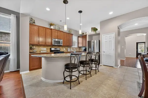 9441 Side Saddle Trl, Fort Worth, TX 76131-3135