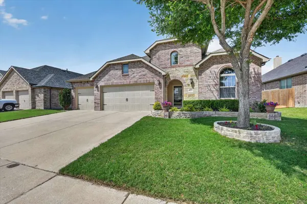 9441 Side Saddle Trl, Fort Worth, TX 76131-3135