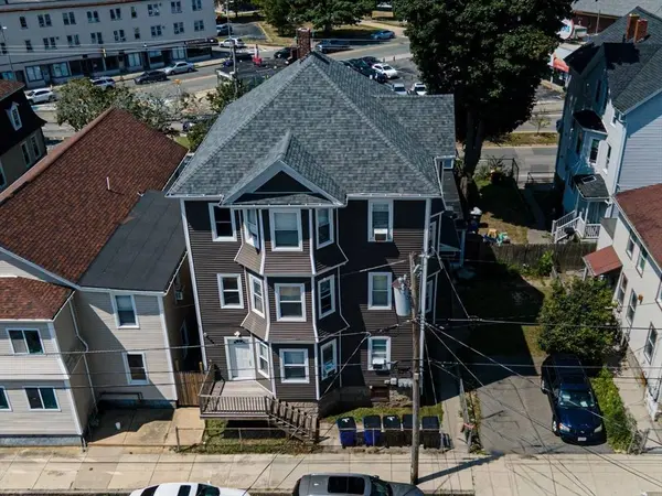 101 Bogle Street, Fall River, MA 02723