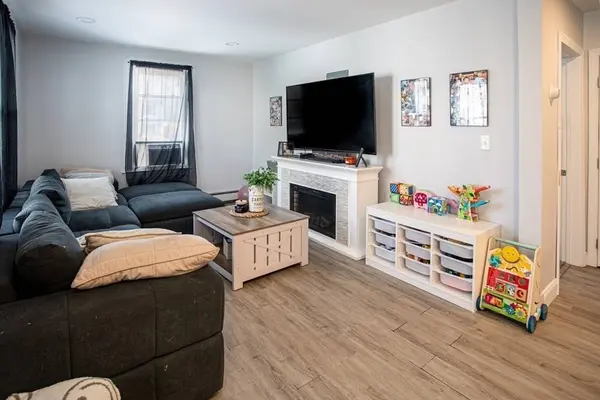 101 Bogle Street, Fall River, MA 02723