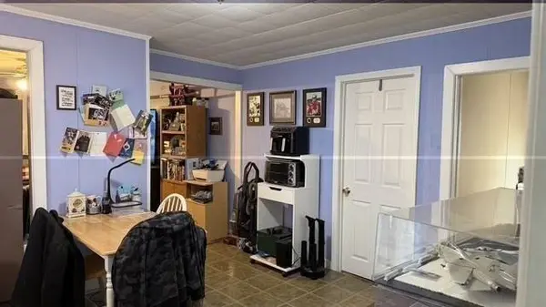 66 Hargraves St, Fall River, MA 02723