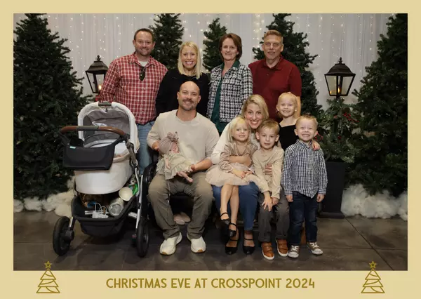 Christmas Eve at Crosspoint Christian Church 