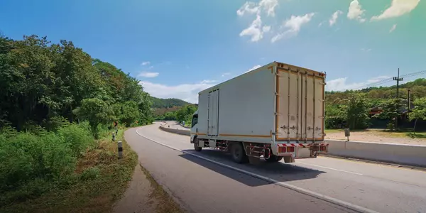 Hiring a Cross-Country Mover
