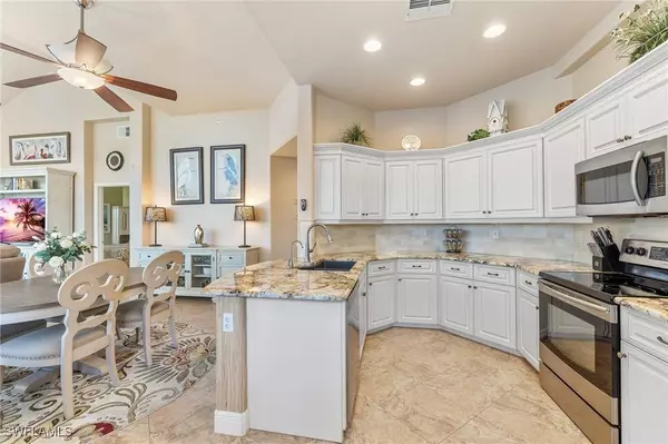 16430 Millstone CIR #201, Fort Myers, FL 33908