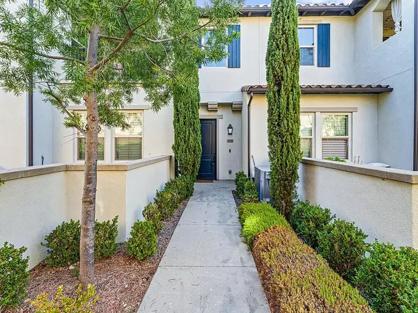 315 Trailblaze, Irvine, CA 92618