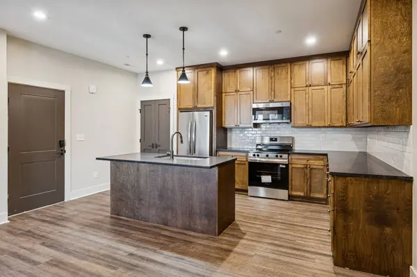 118 N Main St #C, Ashland City, TN 37015