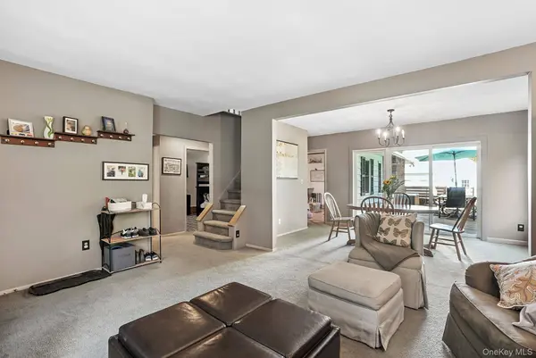 28 Moseman AVE, Katonah, NY 10536