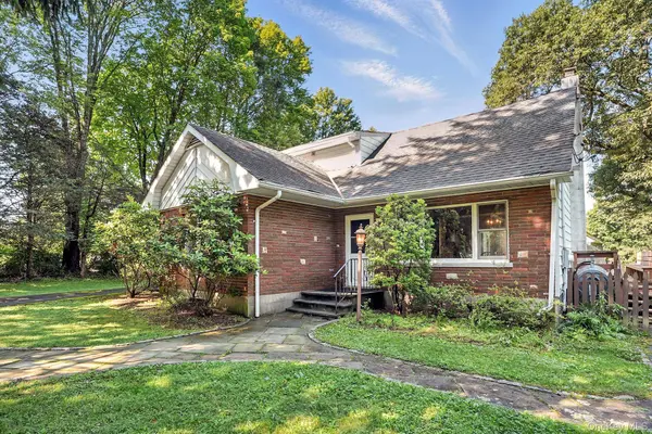 28 Moseman AVE, Katonah, NY 10536