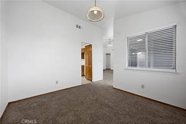 1644 W Date Ave, Porterville, CA 93257