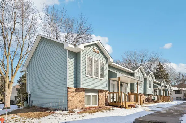 3282 Edgerton ST, Saint Paul, MN 55127