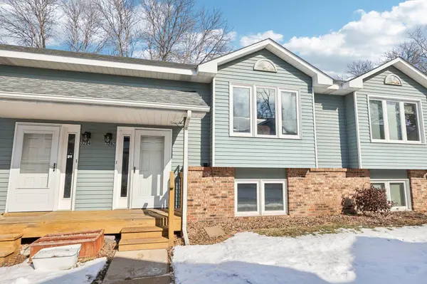 3282 Edgerton ST, Saint Paul, MN 55127