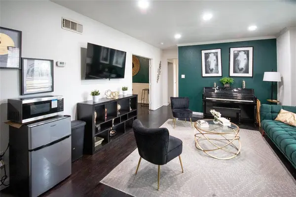 2817 Southmore BLVD, Houston, TX 77004