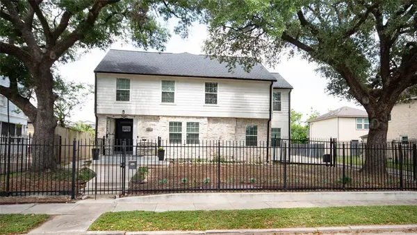 2817 Southmore BLVD, Houston, TX 77004