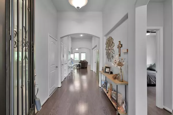 271 Little Dog DR, Montgomery, TX 77356