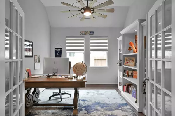 271 Little Dog DR, Montgomery, TX 77356