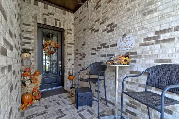 271 Little Dog DR, Montgomery, TX 77356