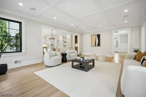 25 Beverly Rd, Madison Boro, NJ 07940