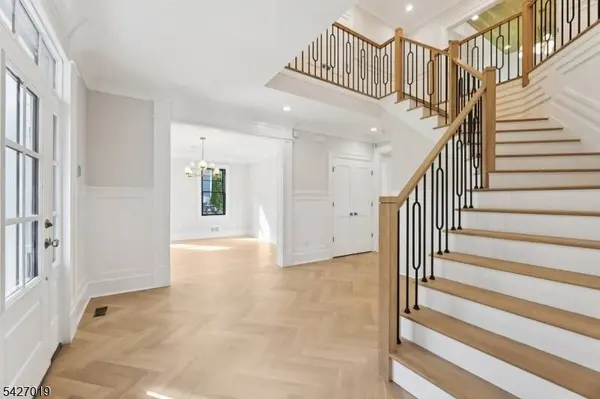 25 Beverly Rd, Madison Boro, NJ 07940