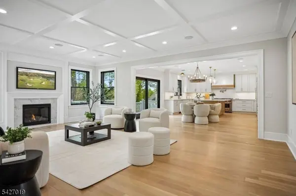 25 Beverly Rd, Madison Boro, NJ 07940