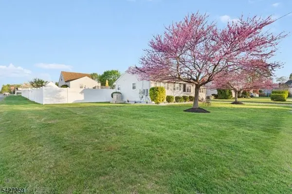 909 Newark Ave, Manville Boro, NJ 08835