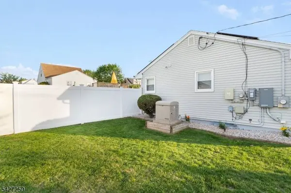 909 Newark Ave, Manville Boro, NJ 08835