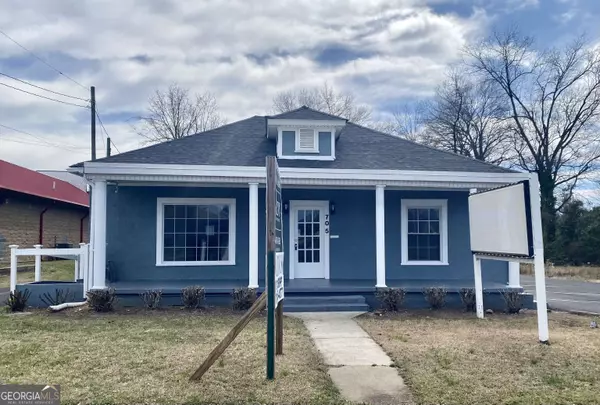 705 Shorter AVE SW, Rome, GA 30165