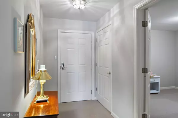 1101 S SCHUMAKER DR #209, Salisbury, MD 21804