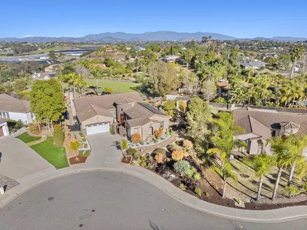 Fallbrook, CA 92028-4584,1247 Firecrest Way