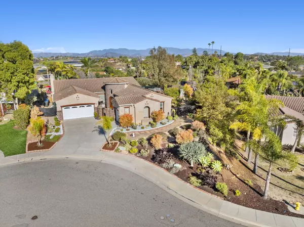 Fallbrook, CA 92028-4584,1247 Firecrest Way