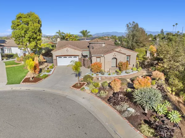 Fallbrook, CA 92028-4584,1247 Firecrest Way