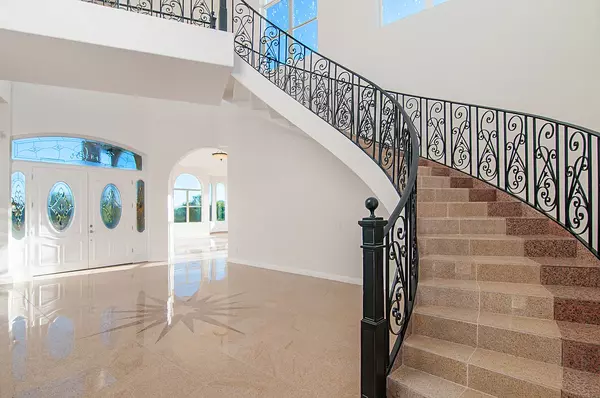 Valley Center, CA 92082,19450 Paradise Mountain Road