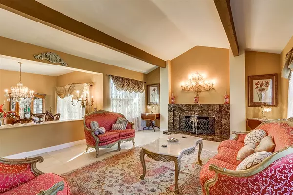 Escondido, CA 92029,3576 Avenida Amorosa