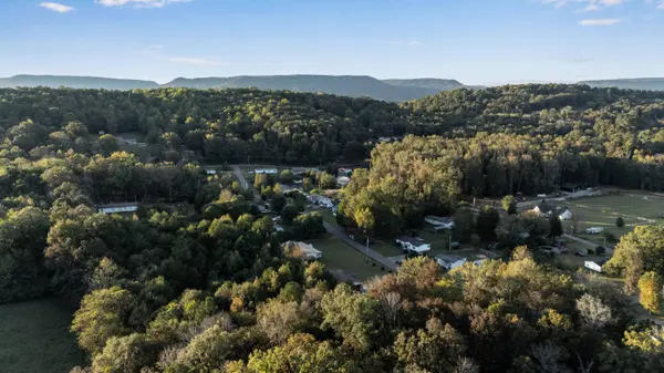270 Dream CIR, Jasper, TN 37347
